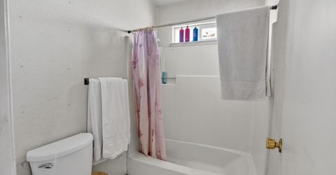 24390 N Jack Tone Rd, Acampo, CA 95220 Photo
