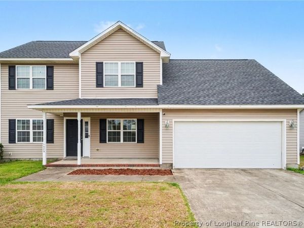 1529 Belews Creek Lane, Fayetteville, NC 28312