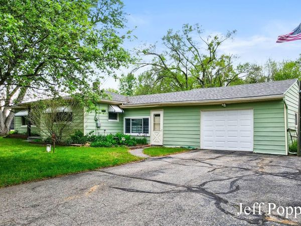 4379 20 Mile Road NE, Sand Lake, MI 49343