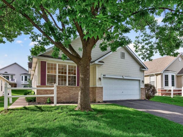 442 Meadowood Lane, Burnsville, MN 55337