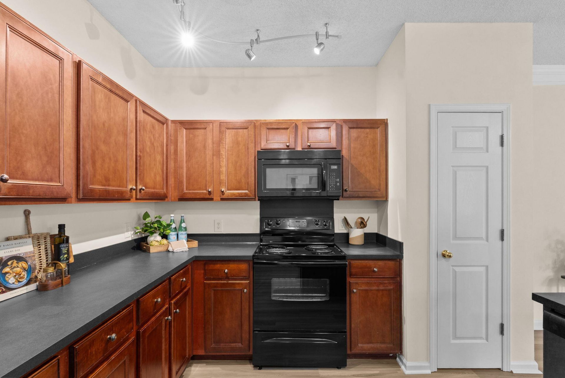 263 Brookshire Road Photo 13
