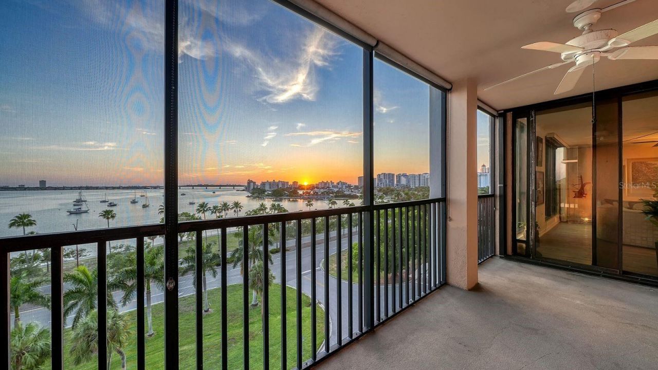 707 S Gulfstream Avenue , Unit 705, Sarasota, FL 34236 Photo