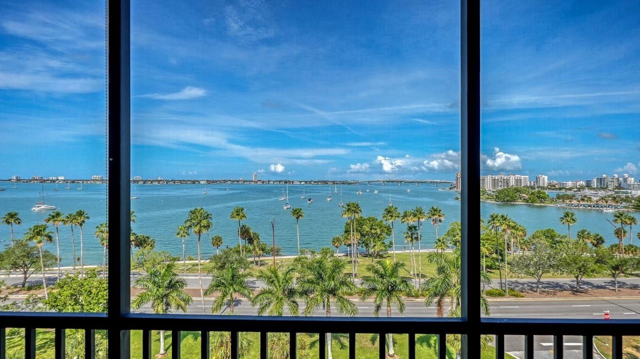 707 S Gulfstream Avenue , Unit 705, Sarasota, FL 34236 Photo