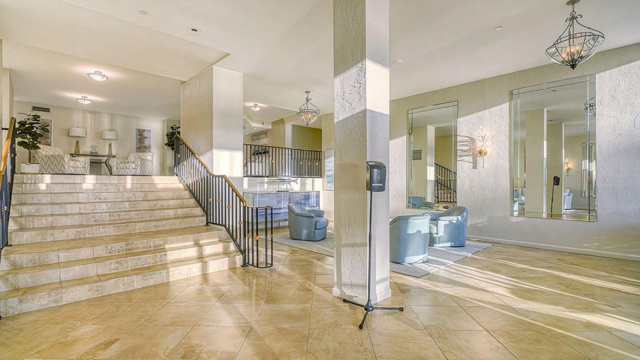 707 S Gulfstream Avenue , Unit 705, Sarasota, FL 34236 Photo
