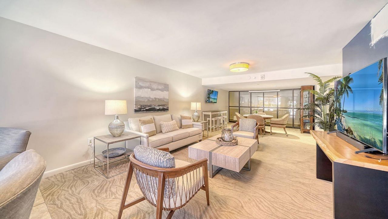 707 S Gulfstream Avenue , Unit 705, Sarasota, FL 34236 Photo
