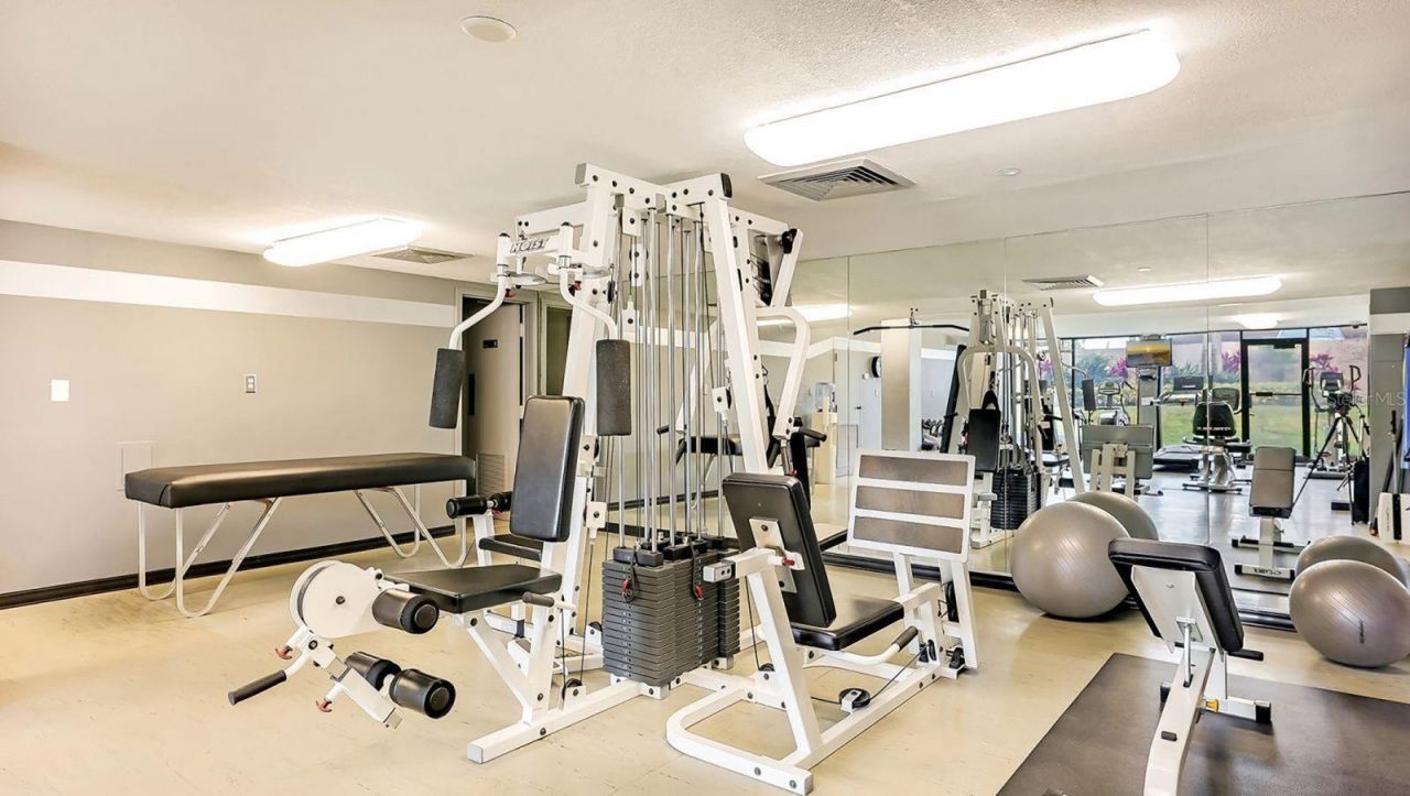 707 S Gulfstream Avenue , Unit 705, Sarasota, FL 34236 Photo