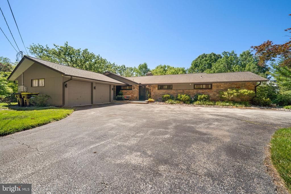 118 S SCHUYLKILL AVENUE, EAGLEVILLE, PA 19403