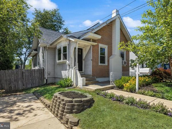 2 NEW HAMPSHIRE AVENUE, CHERRY HILL, NJ 08002