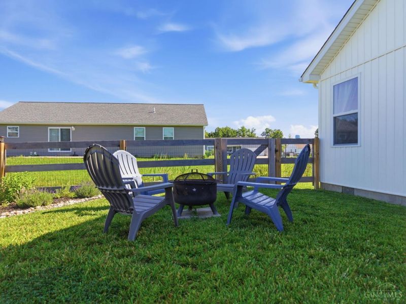 112 Ella Rose Drive, Sterling Twp, OH 45154 Photo 12
