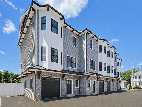 29 Cherry, Unit 3, Waltham, MA 02453
