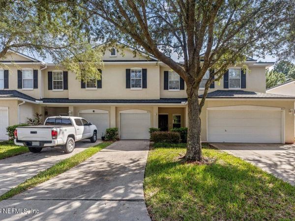 8618 RIBBON FALLS Lane, Jacksonville, FL 32244