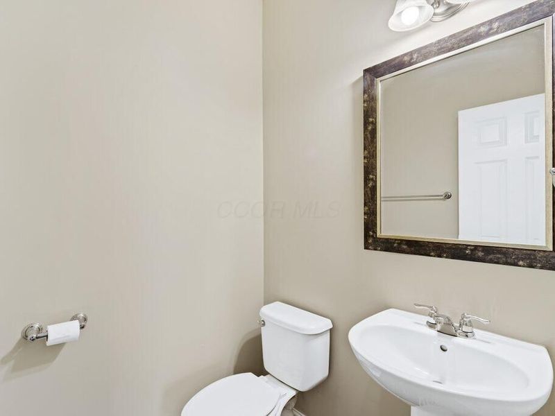 375 Giovanna Avenue, Columbus, OH 43213 Photo 16