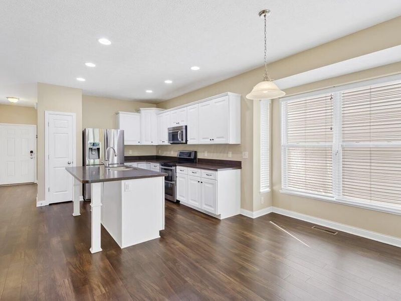 375 Giovanna Avenue, Columbus, OH 43213 Photo 6