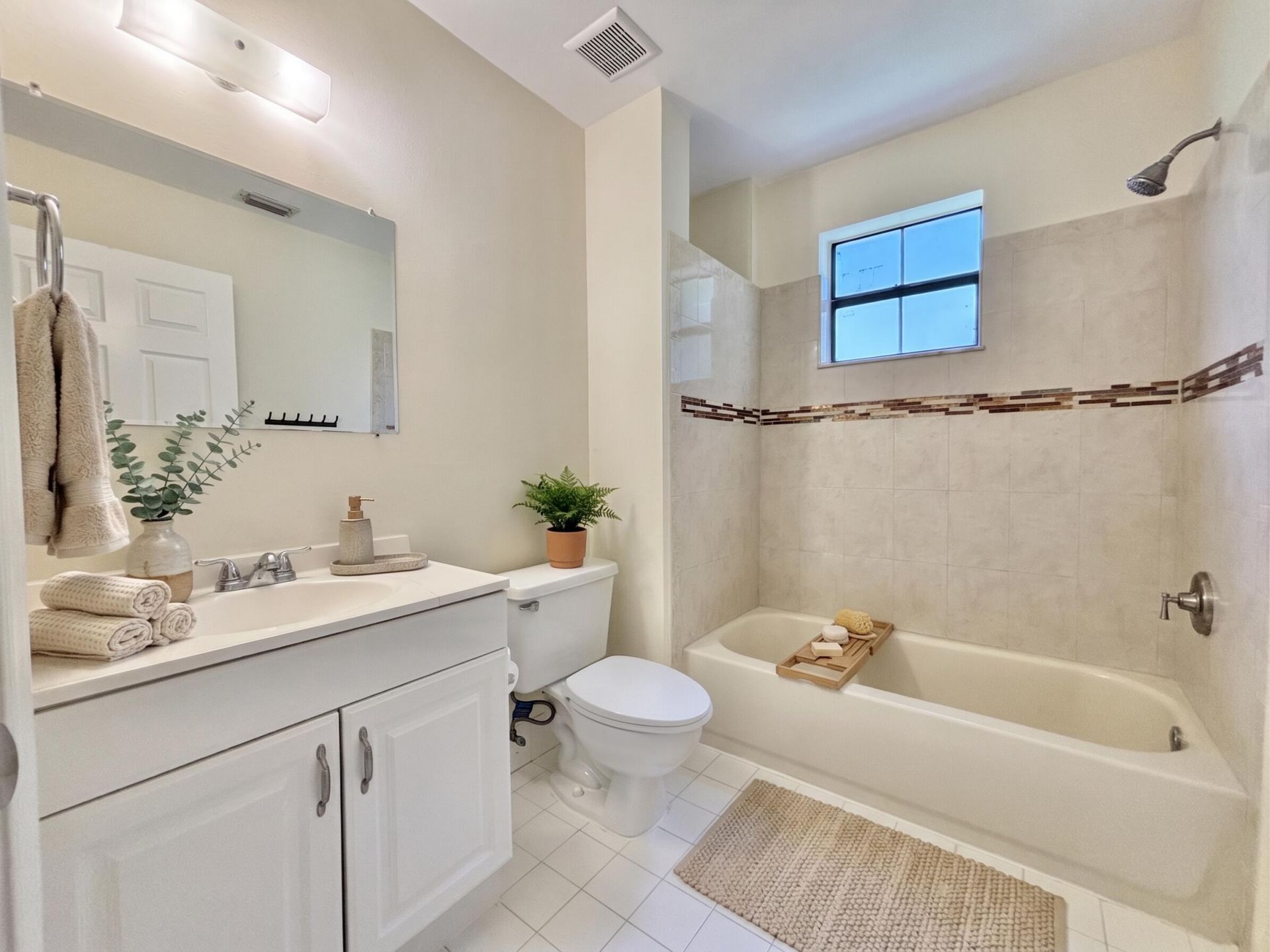 3151 Leewood Terrace, Unit L229, Boca Raton, FL 33431 Photo
