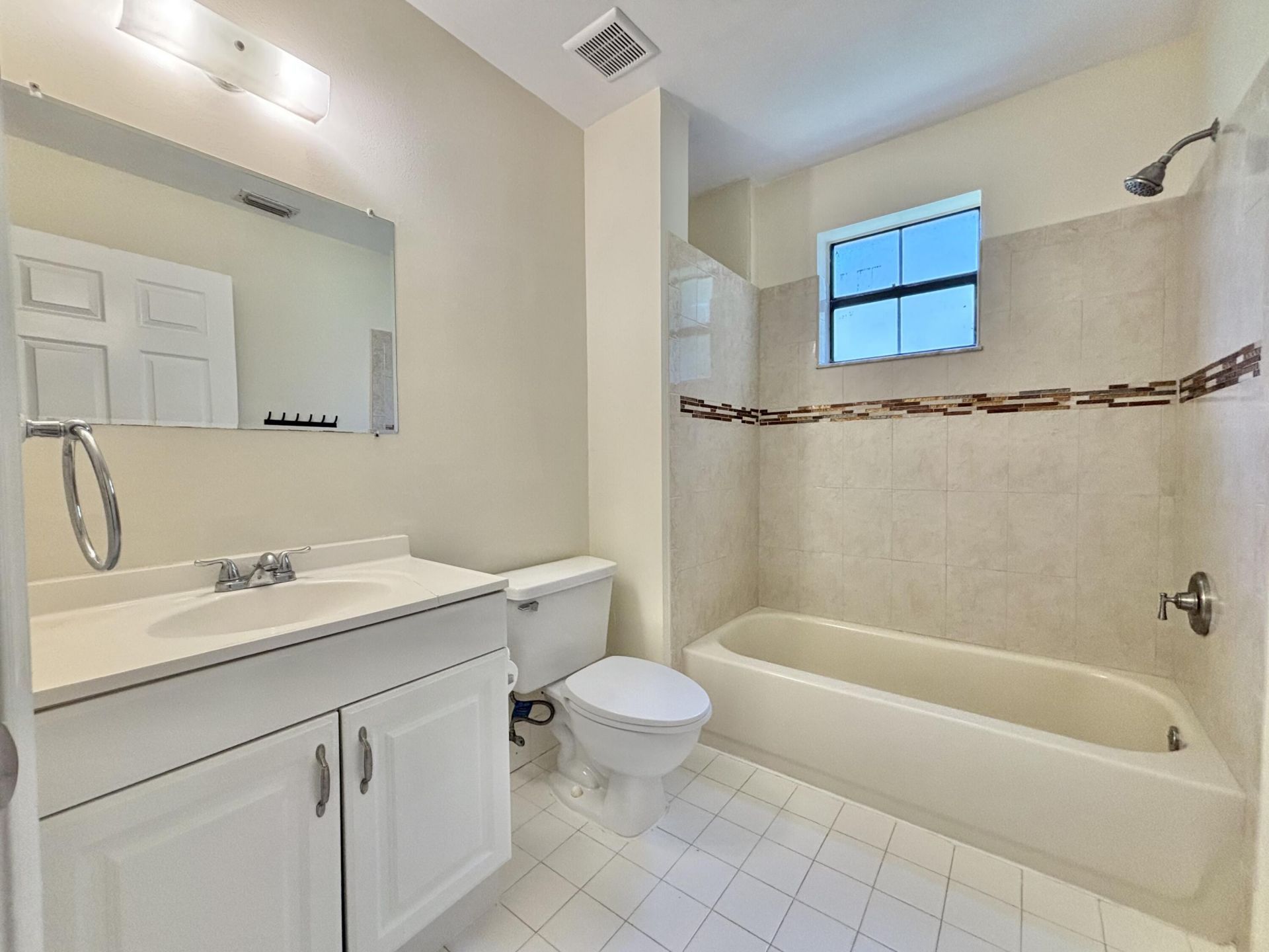 3151 Leewood Terrace, Unit L229, Boca Raton, FL 33431 Photo