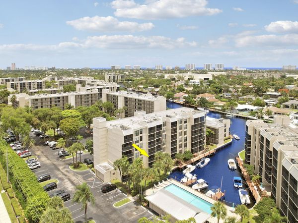 20 Royal Palm Way, Unit 204, Boca Raton, FL 33432