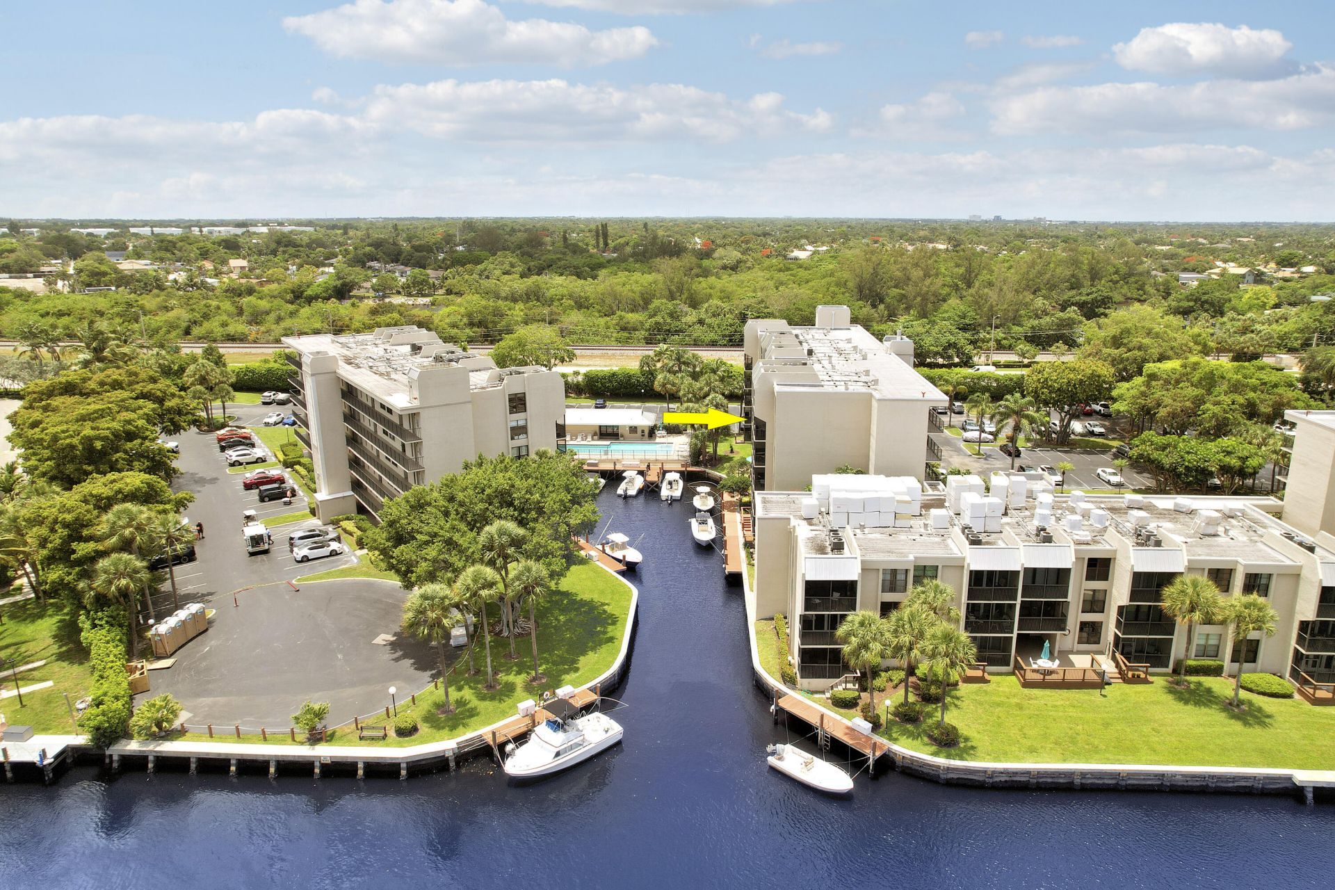 20 Royal Palm Way, Unit 204, Boca Raton, FL 33432 Photo