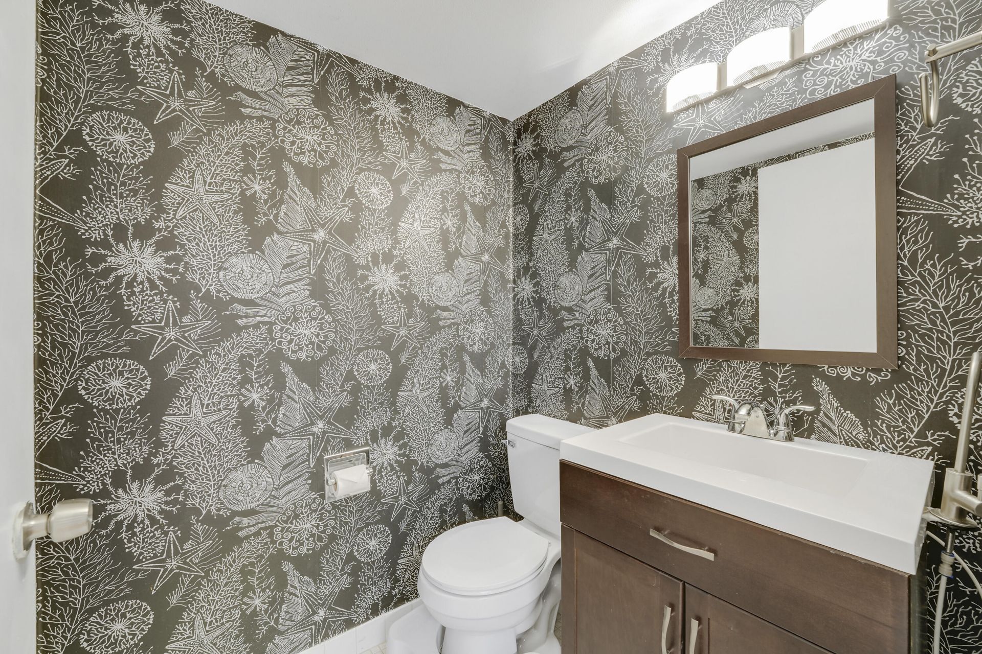 20 Royal Palm Way, Unit 204, Boca Raton, FL 33432 Photo