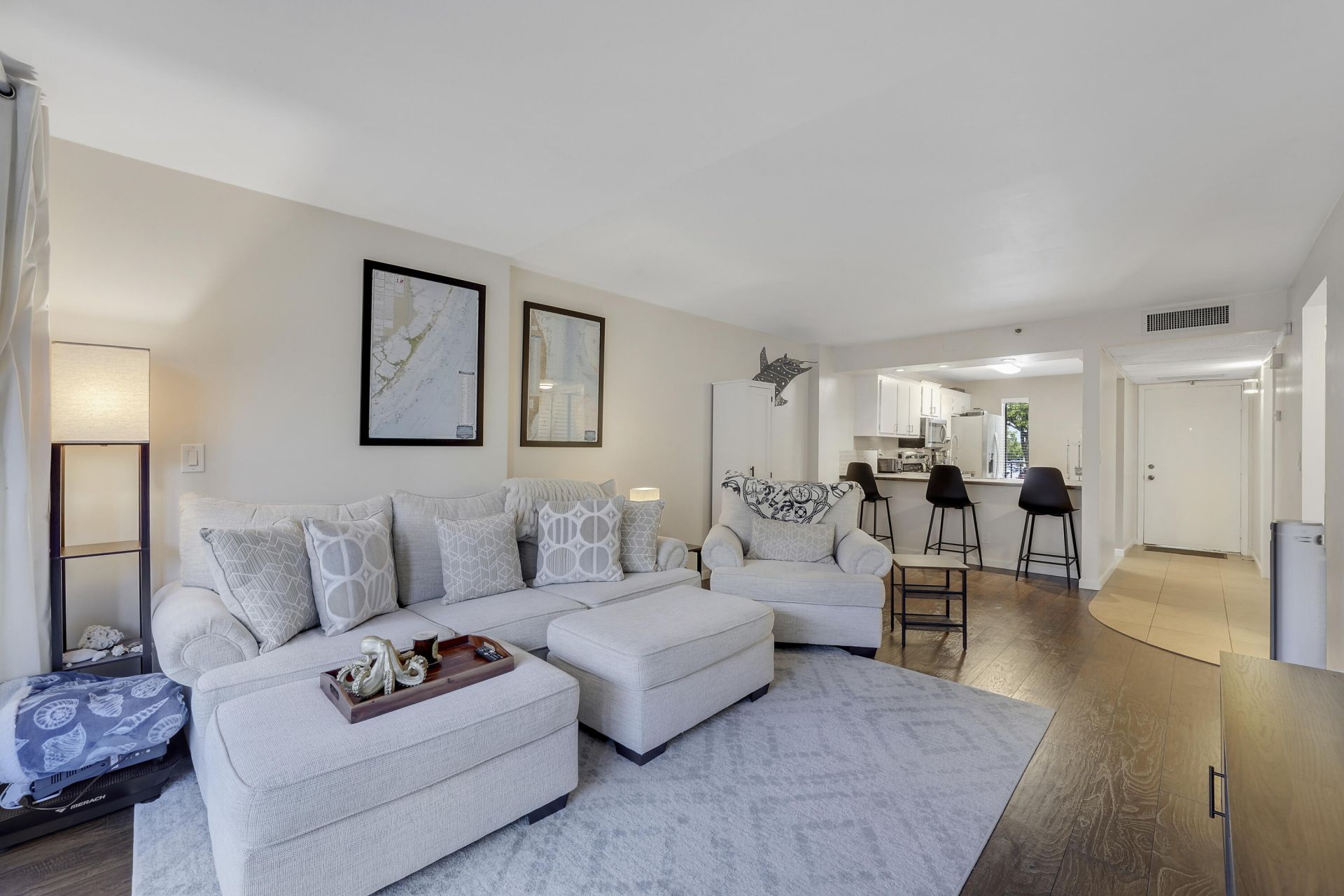 20 Royal Palm Way, Unit 204, Boca Raton, FL 33432 Photo
