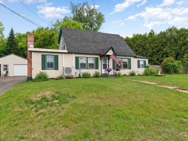 66 Cook Road, Highgate, VT 05478