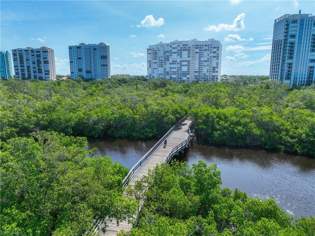 7117 Pelican Bay Blvd, Unit 507, Naples, FL 34108 Photo