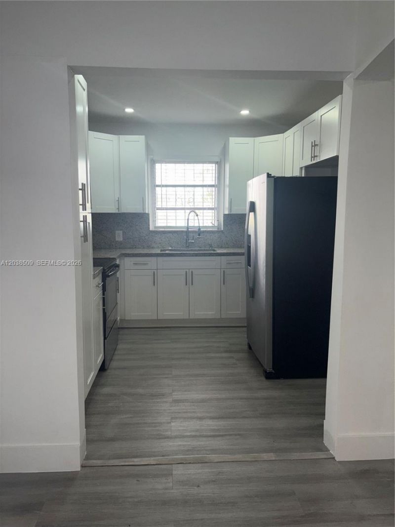 2920 SW 15th St , Miami, FL 33145 Photo
