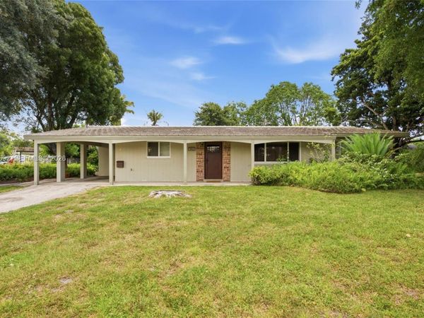 4891 NW 5th St , Plantation, FL 33317