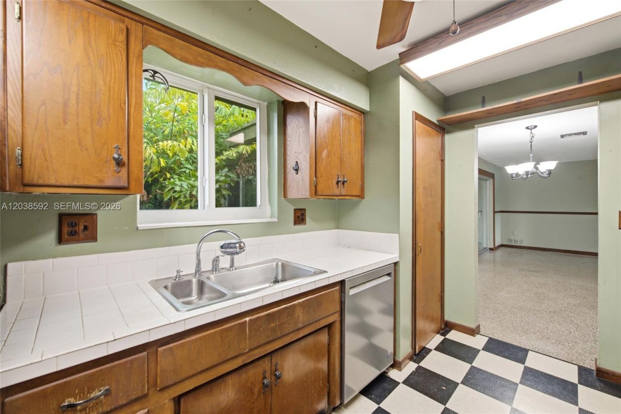 4891 NW 5th St , Plantation, FL 33317 Photo