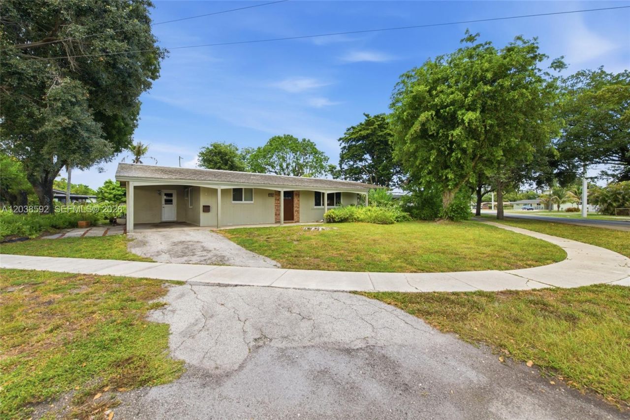 4891 NW 5th St , Plantation, FL 33317 Photo