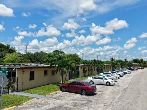 361 Sharar Ave , Unit 6, Opa-Locka, FL 33054