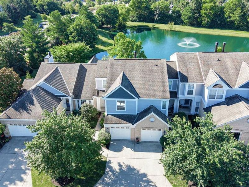 4153 Lakeknoll Drive, Mason, OH 45040 Photo 2