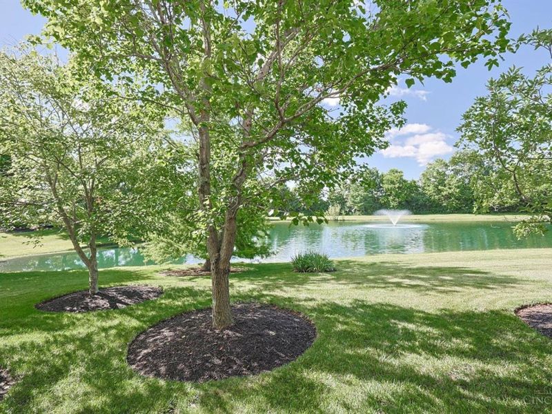 4153 Lakeknoll Drive, Mason, OH 45040 Photo 32