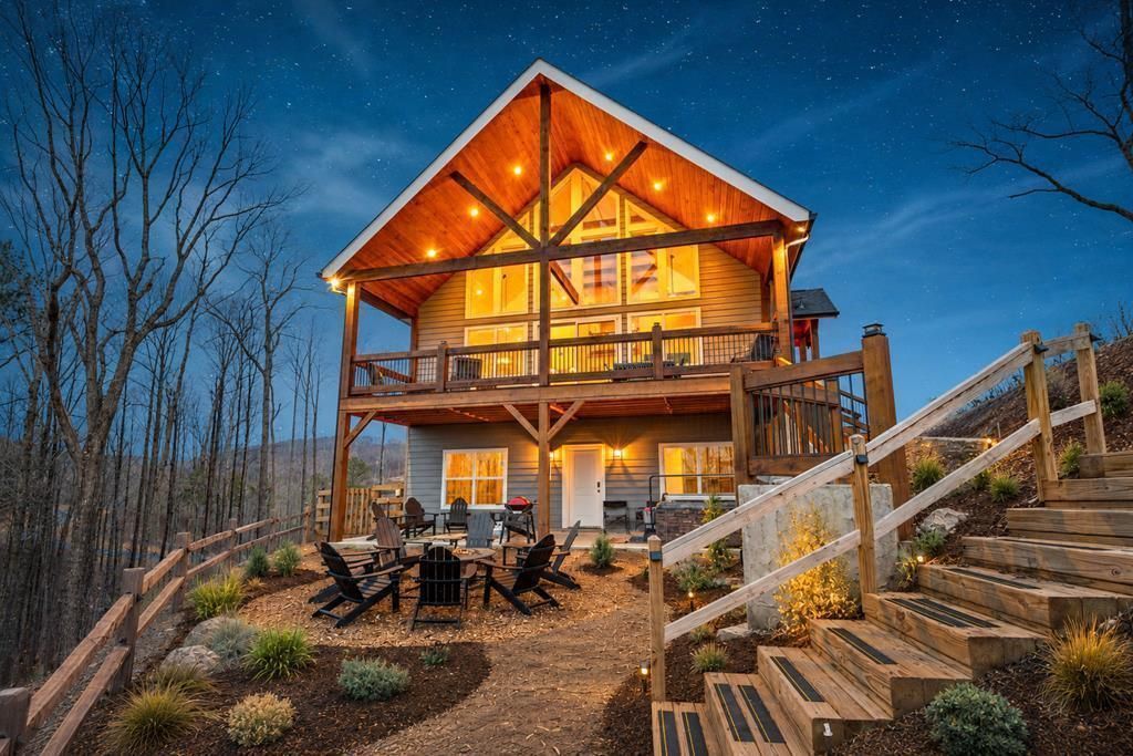 1016 Twisted Oak Road, Talking Rock, GA 30175 Main Photo