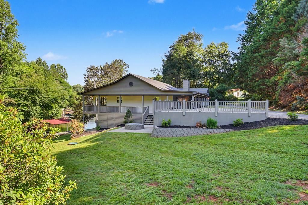 1105 Henson Road, Hiawassee, GA 30546 Main Photo