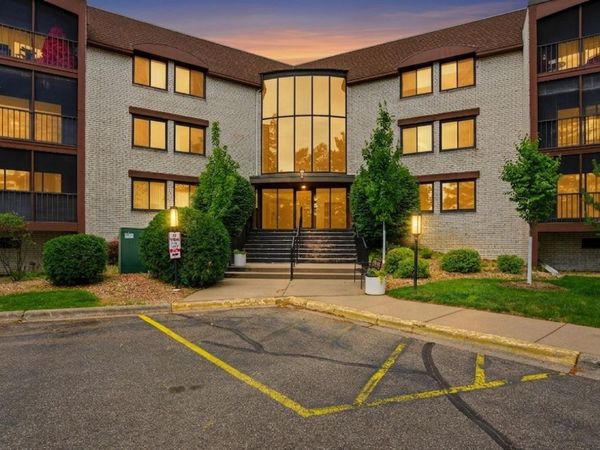 4710 58th Avenue N, Unit 306, Crystal, MN 55429