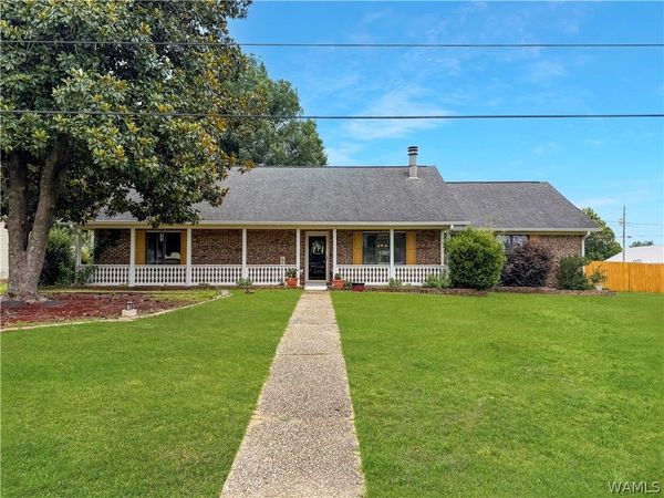 11703 Benton Avenue, Northport, AL 35475