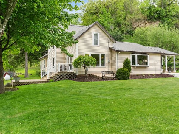 S9761 Little Bear Road, Spring Green, WI 53588