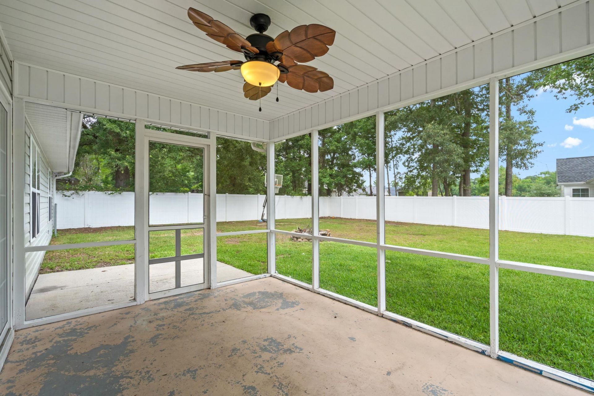 2216 Kirkland Dr. Photo 12