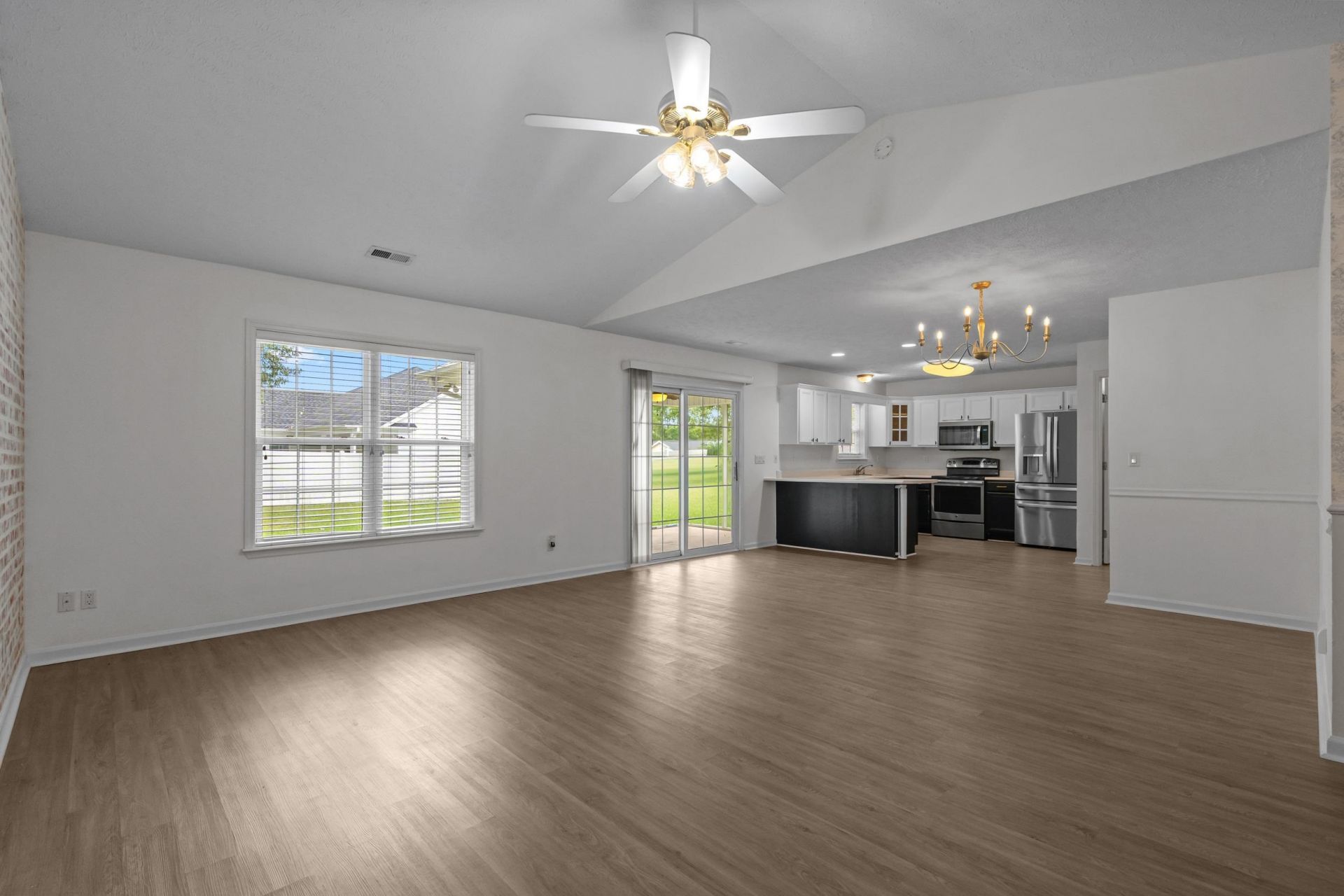 2216 Kirkland Dr. Photo 25