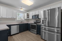 2216 Kirkland Dr. photo 4