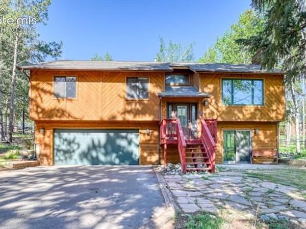 200 Bridle Drive, Woodland Park, CO 80863