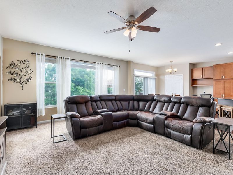 2881 Lauren Meadows Drive, Hebron, KY 41048 Photo 9