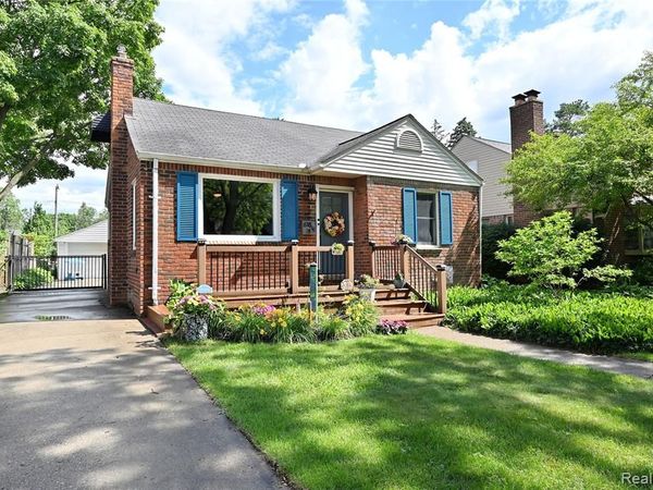 618 W Houstonia Avenue, Royal Oak, MI 48073
