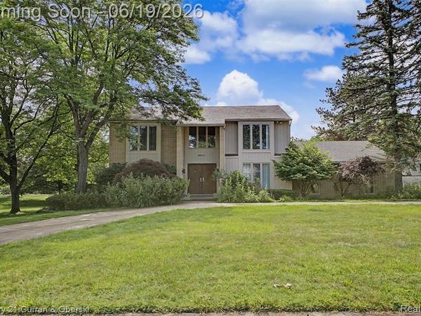 4231 Windridge Court, West Bloomfield Twp, MI 48323