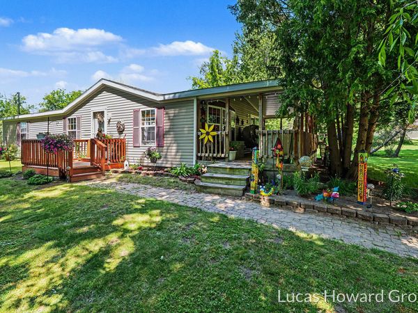 8746 S Shepherd Road, Shepherd, MI 48883