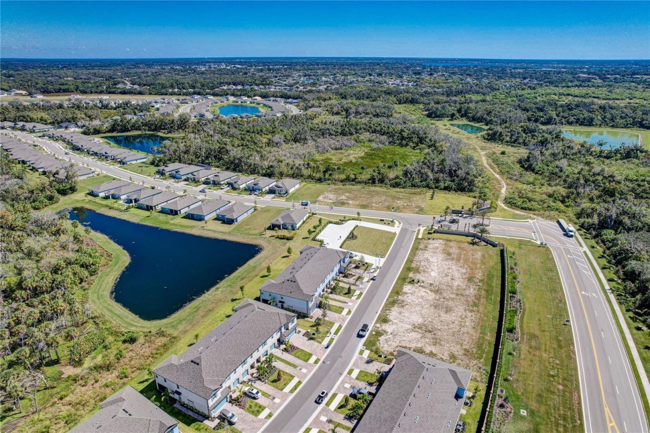 5512 Tripoli Drive , Palmetto, FL 34221 Photo