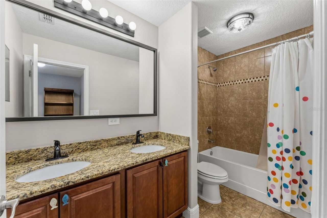 608 Mandalay Grove Court, Merritt Island, FL 32953 Photo