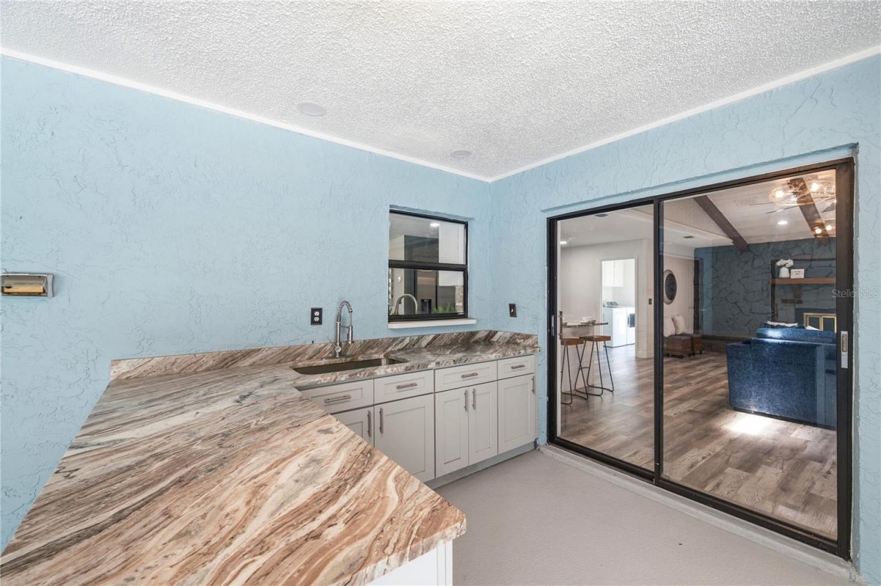 14207 Ashburn Place, Tampa, FL 33624 Photo
