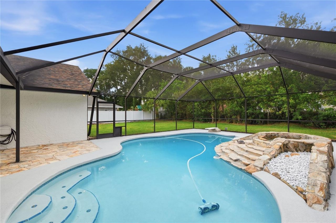 14207 Ashburn Place, Tampa, FL 33624 Photo