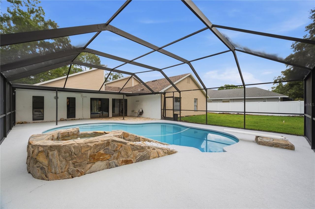 14207 Ashburn Place, Tampa, FL 33624 Photo